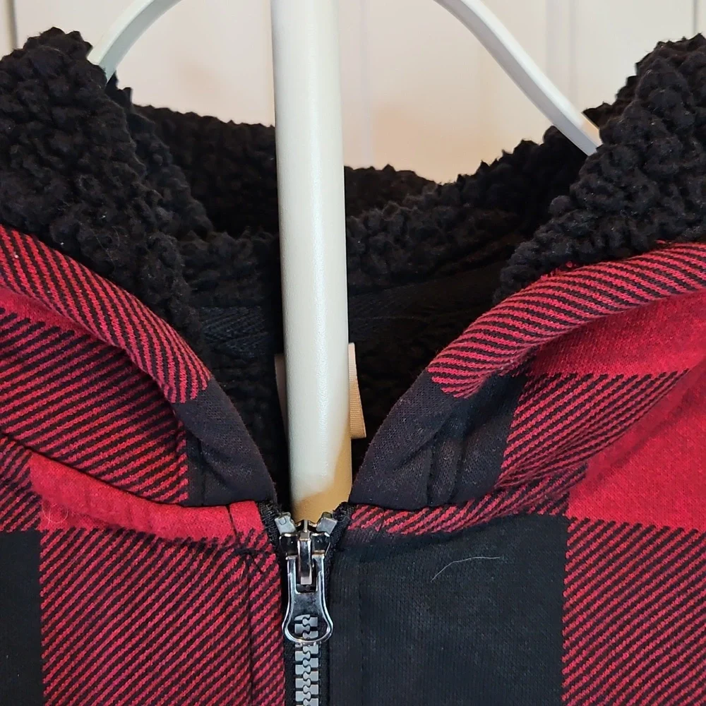Old Navy Red and Black Checkered Zip Hoodie XL Zipup